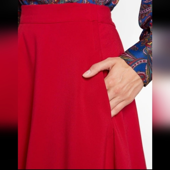 SOLD! Modcloth Red Midiskirt - Picture 2 of 6